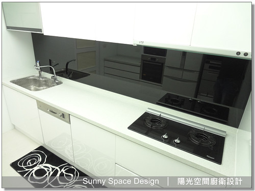 高櫃電器整合與炊飯櫃配置