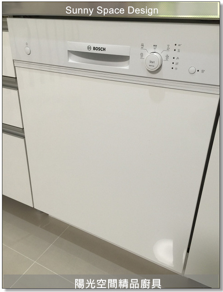 整體廚房配色與風格細節