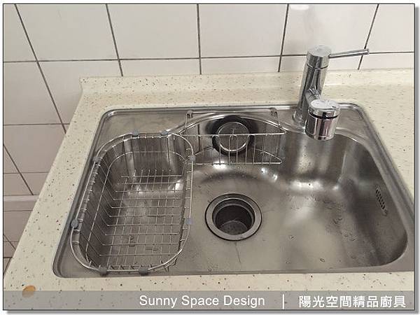 瑋俊U1-685水槽與伸縮龍頭D-6090