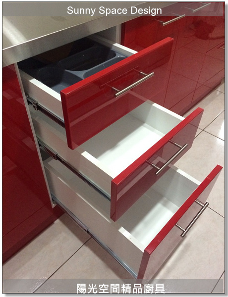 系統餐櫃大容量抽屜收納