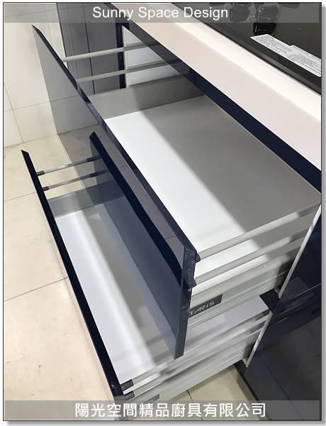 土城延和路深藍一字型廚具完工全景