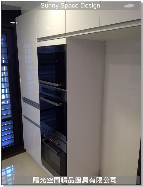 水槽區與吊桿配件展示