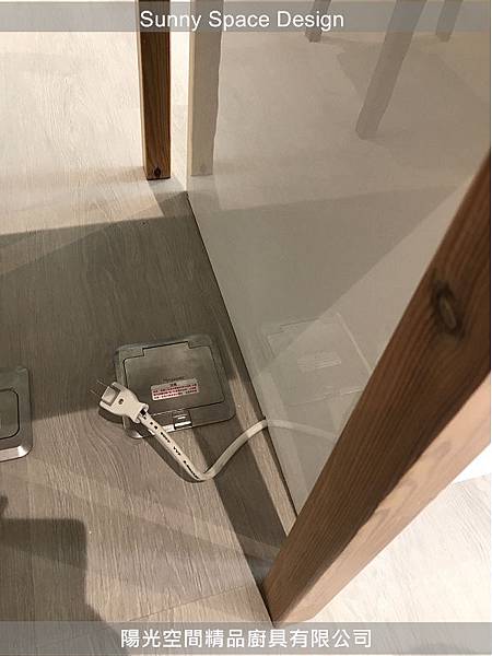 檯面水槽 韓國人造石檯面與水槽配置