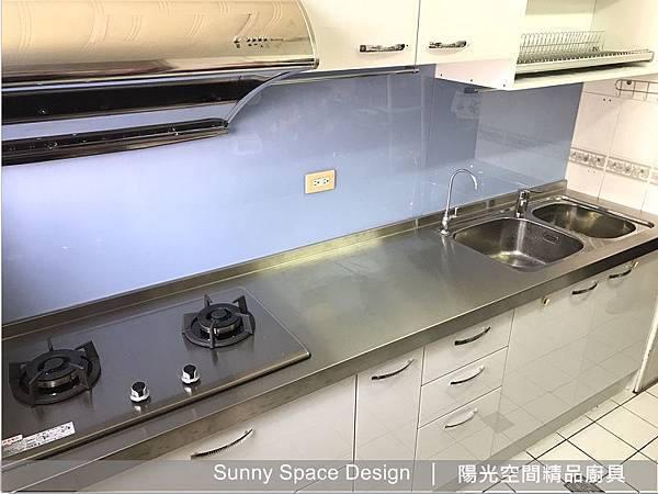 雙槽水槽U2-089A與林內RH-8035S抽油煙機