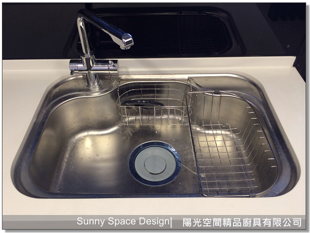 電器高櫃與炊飯櫃收納配置