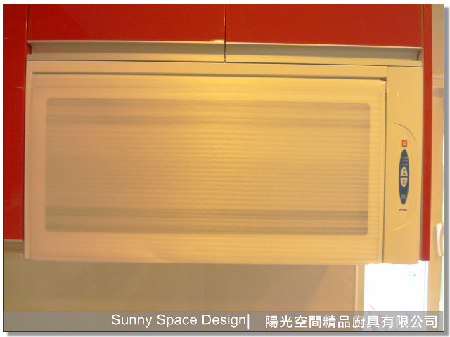 Q7565WL烘碗機與下櫃收納配置