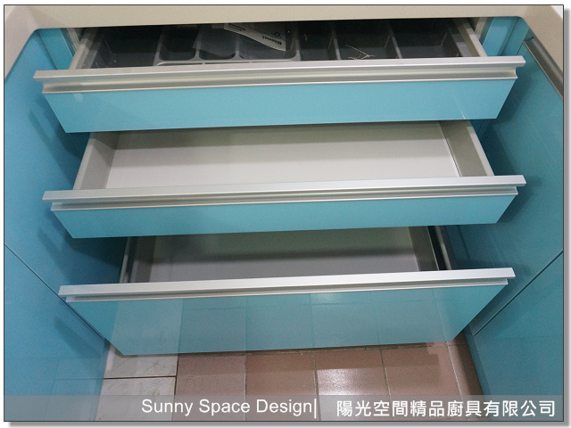 喜特麗Q-7592A落地式烘碗機安裝實景