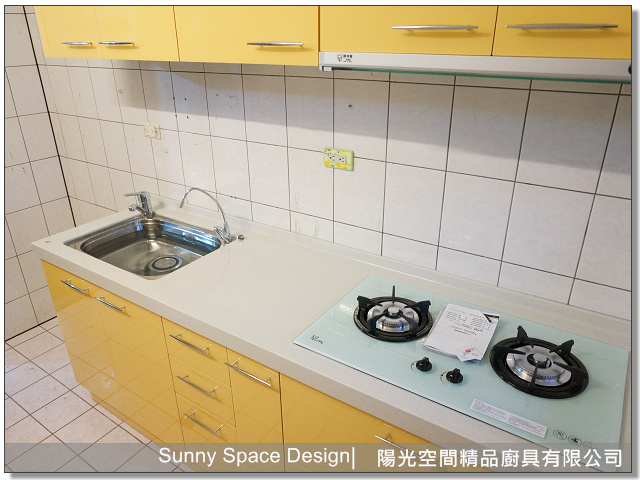 背面160cm平台櫃與走道空間