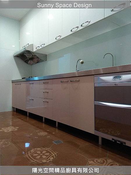 桃園桃鶯路不銹鋼檯面一字型廚具全景