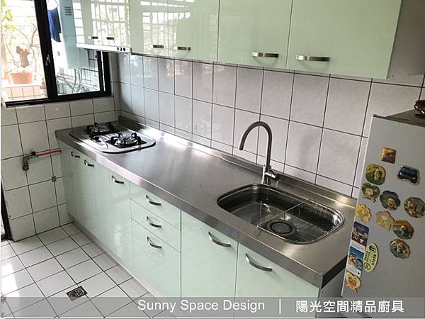 不銹鋼檯面與水槽平接細節