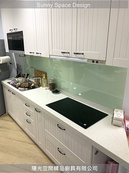 梯字形斜牆精準打版與檯面接合