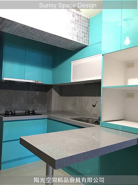 蒂芬妮藍結晶鋼烤門板質感