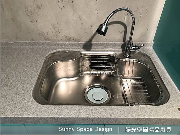 蘆洲永平街蒂芬妮藍廚具完工全景