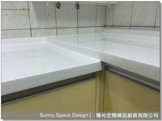 轉角層板櫃收納設計