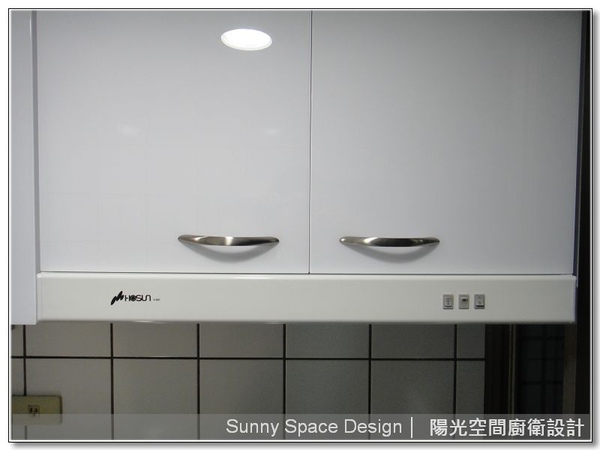 豪山隱藏式排油煙機與上櫃