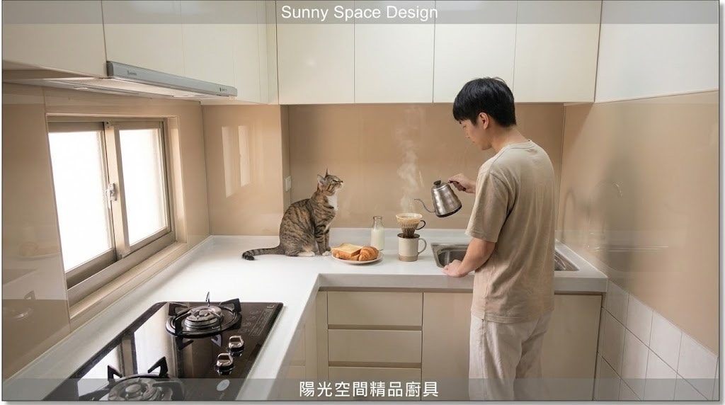 土城延吉街粉紅甜美廚具 × 珍珠白水晶門板 × L型配置｜陽光空間精品廚具