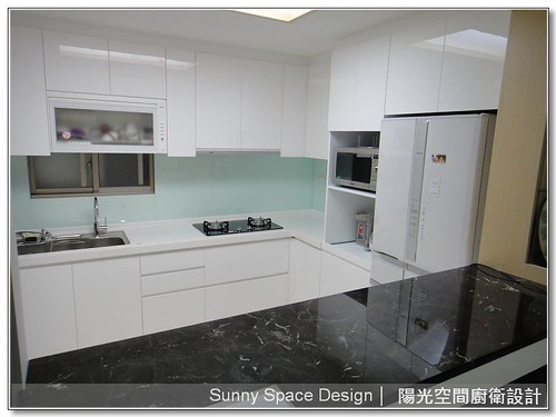 45度斜把手極簡設計細節