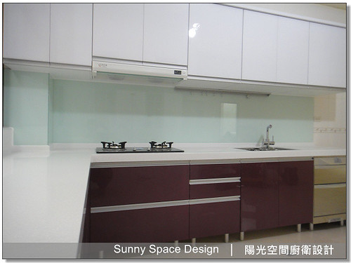 G型鋁把手搭配國產緩衝細節