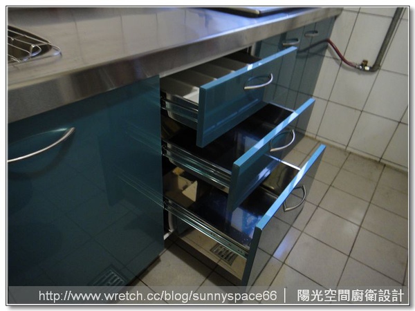 140cm平台下櫃備料空間