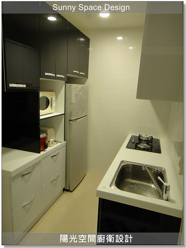 不銹鋼水槽與壁式龍頭