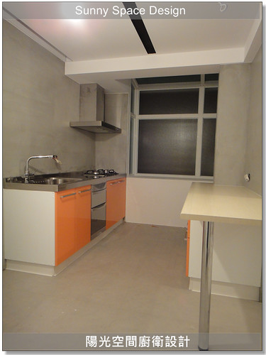 整體工業風廚房氛圍