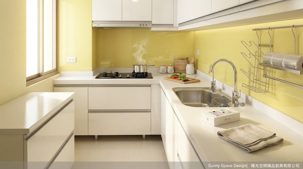 台北市民生東路五段檸檬黃L型廚房｜白色六面結晶鋼烤門板 × 人造石檯面 × 檸檬黃烤漆玻璃背牆