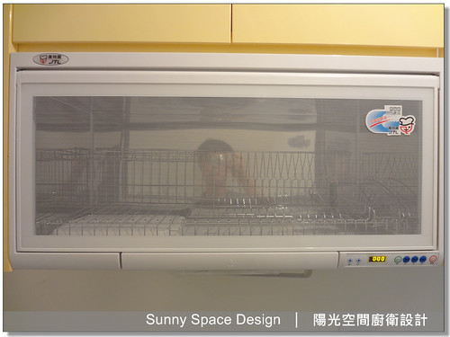 喜特麗烘碗機與上櫃收納