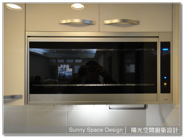 6cm厚實不銹鋼檯面細節