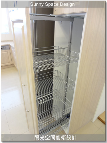 寬敞的備料與料理檯面