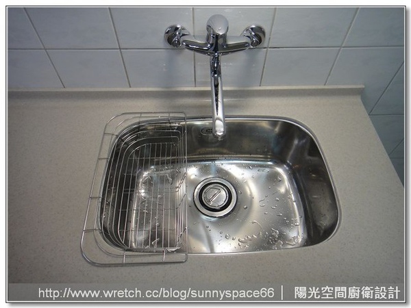 F1-601下崁式水槽細節