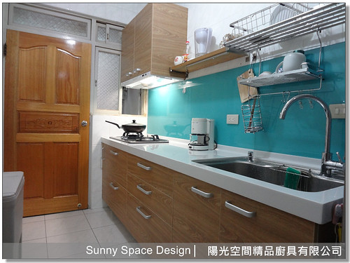 台北信義路六段小廚房全景