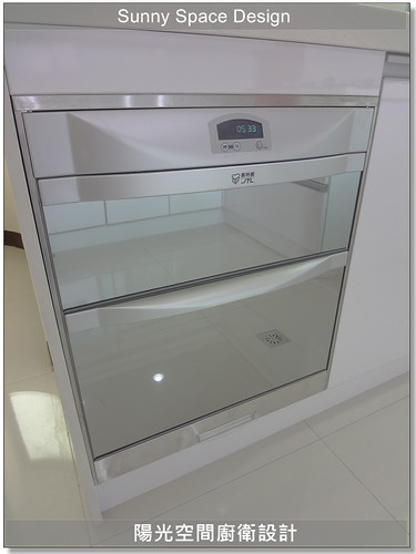 高櫃內部層板收納