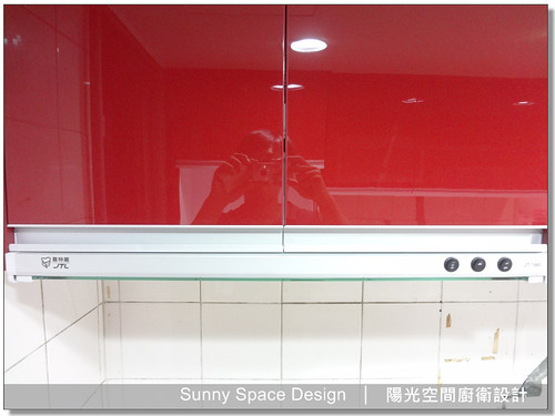 二字型廚房整體動線全景