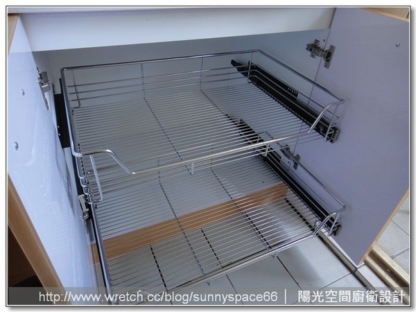 木製抽屜收納配置