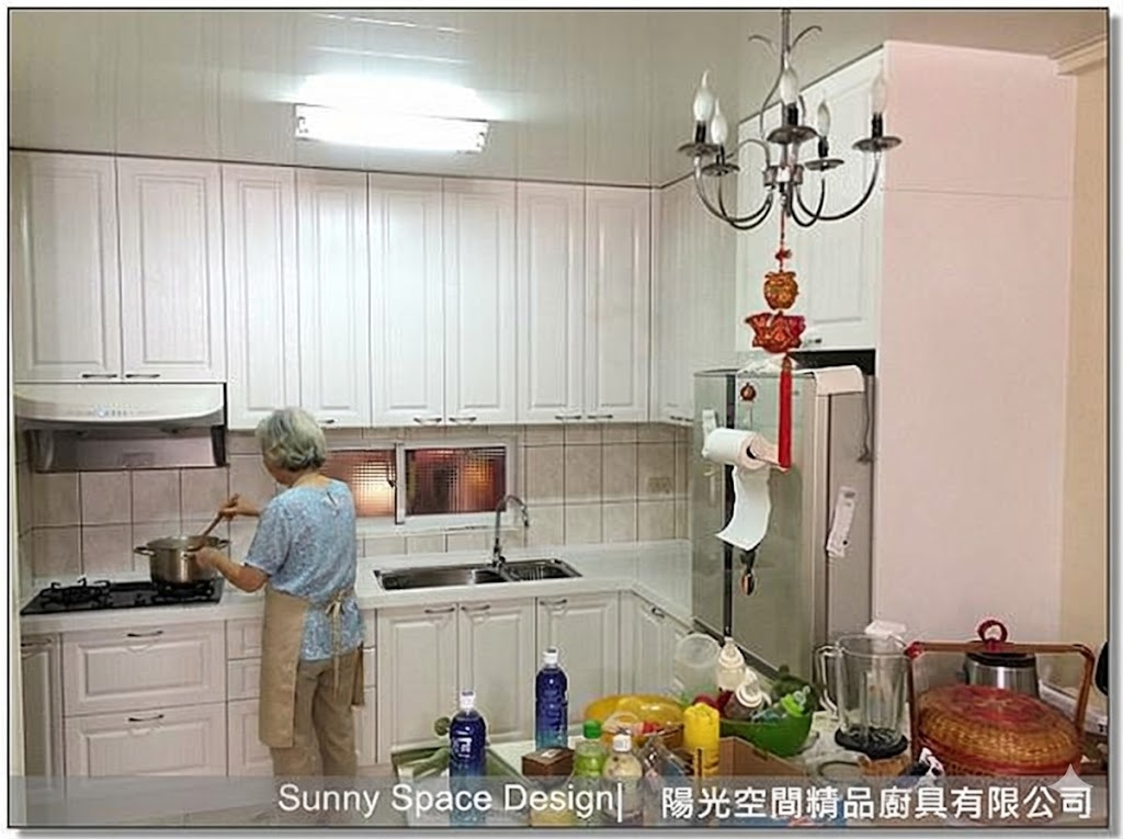 桃園龍潭L型鄉村風廚房 白色框型門板 櫻花白色抽油煙機 陽光空間精品廚具