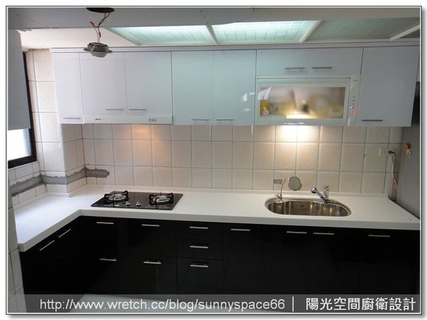 陽光空間精品廚具：全新完工的現代廚房，象徵著生活的新起點