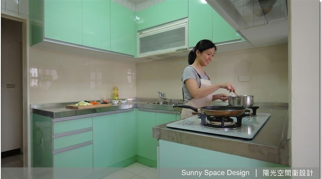 文山興隆路ㄇ字型薄荷綠廚房 × 不銹鋼檯面 × 轉角收納｜陽光空間精品廚具