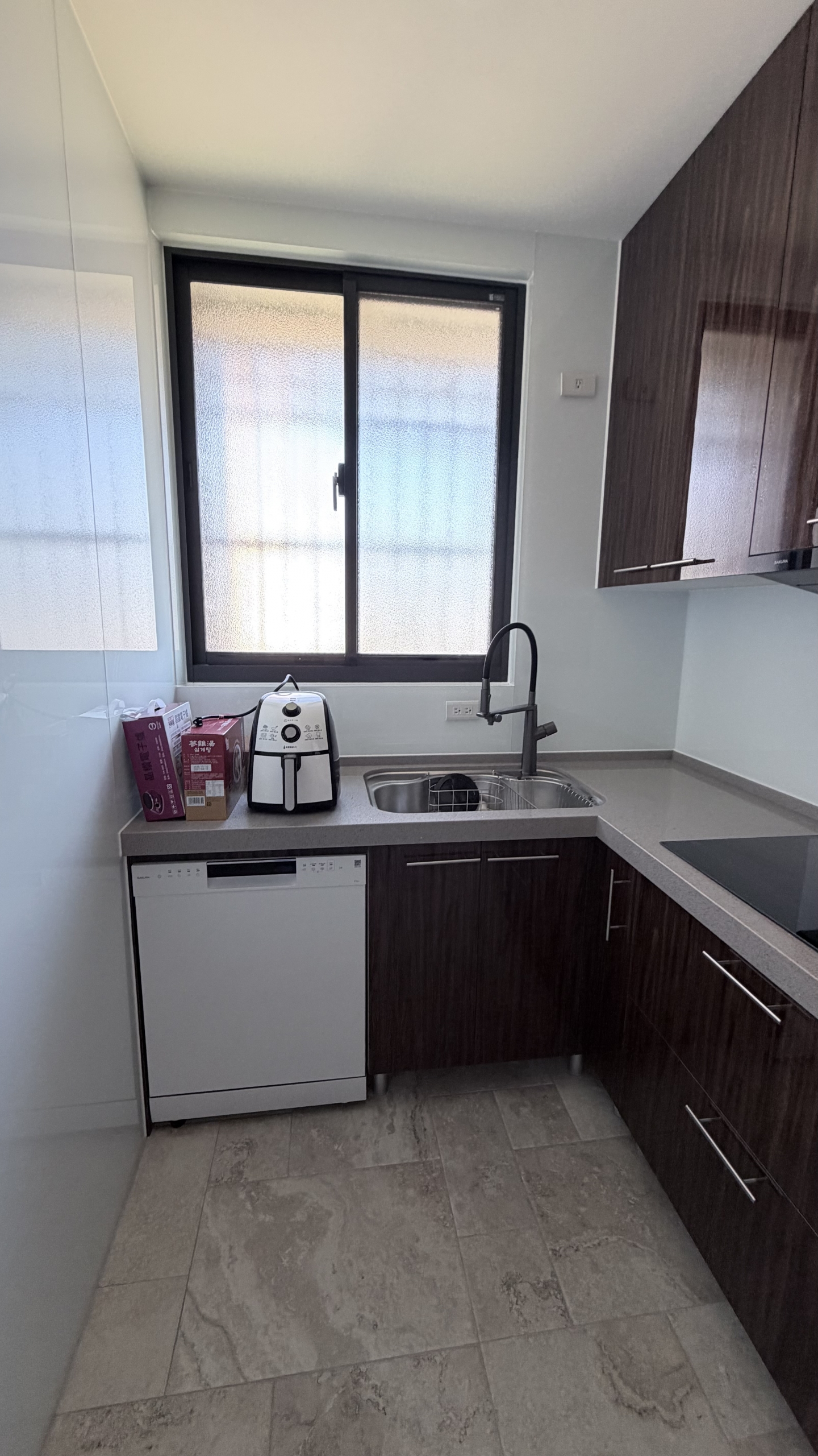 抽屜收納 木心板桶身與緩衝抽屜