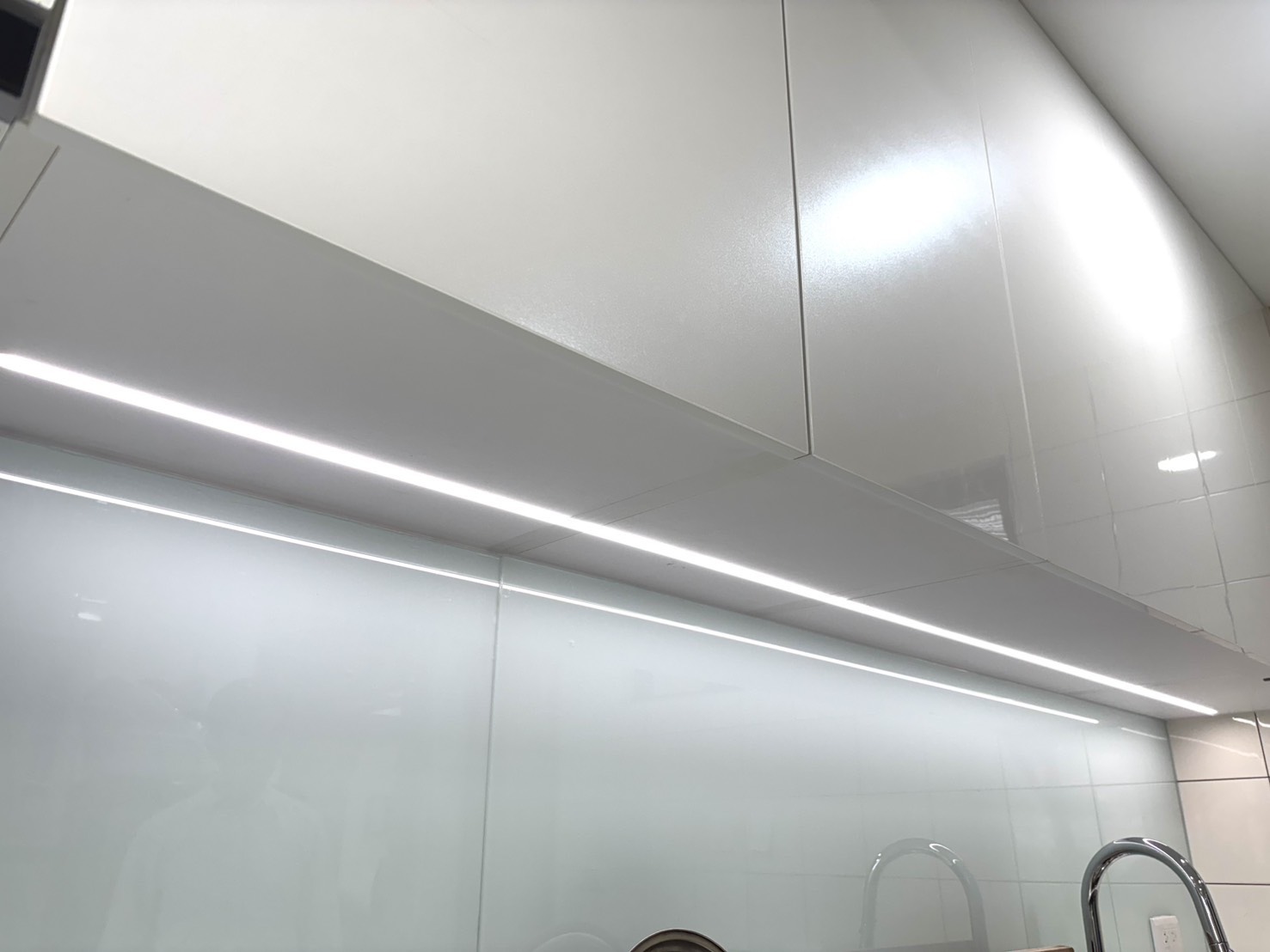 信義區339cm一字型廚具完工全景