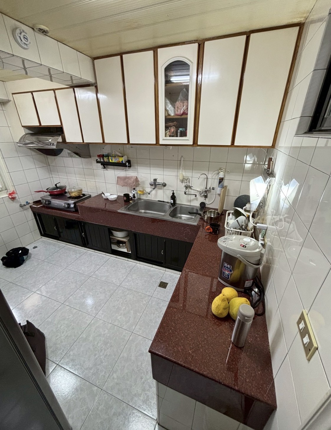 傳統水泥廚具舊況