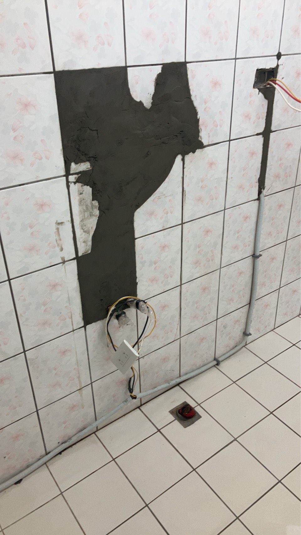 櫻花隱藏式油煙機與烘碗機配置